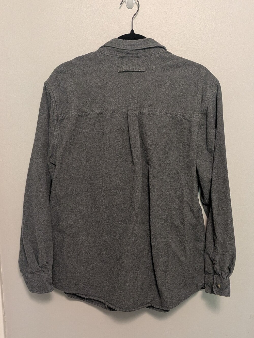 Legendary Whitetails Gray Flannel Shirt - Picture 3 of 3